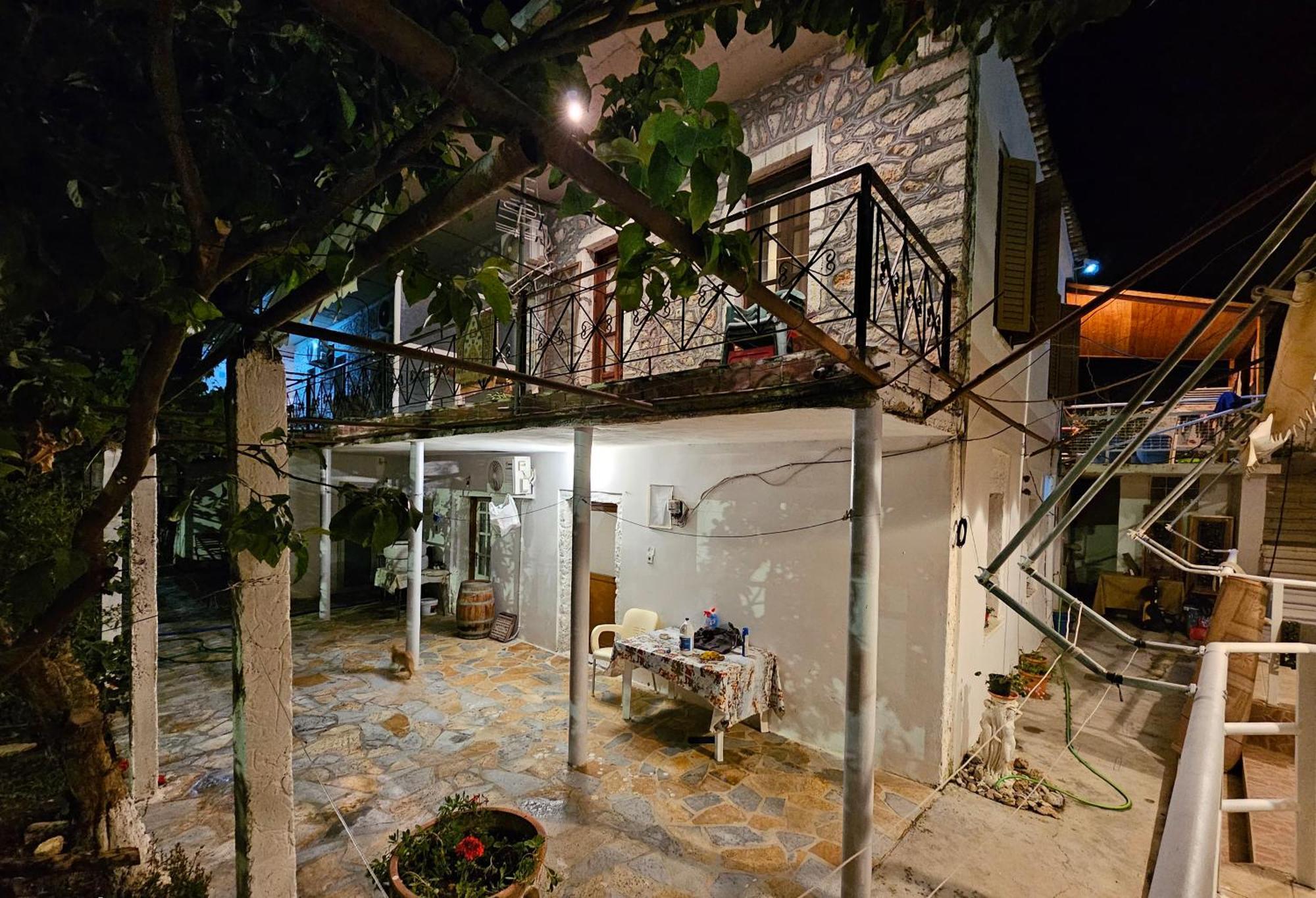 Aeria Rooms Himare Exterior photo