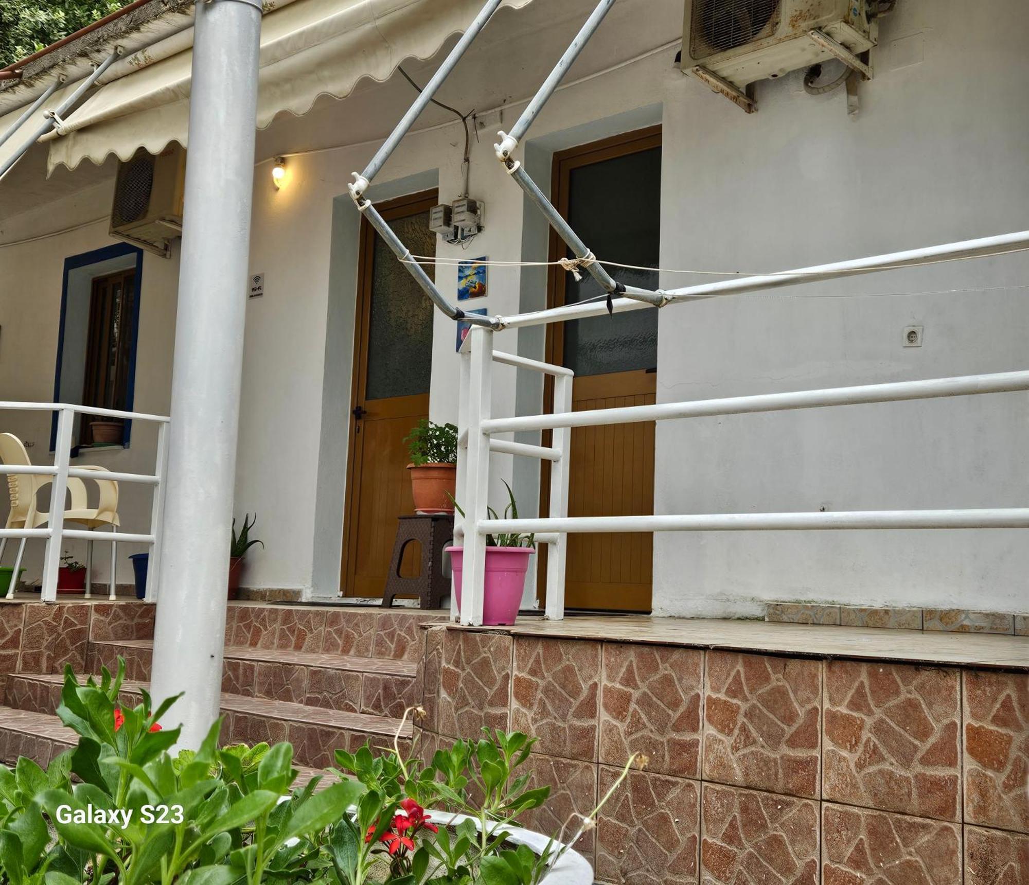 Aeria Rooms Himare Exterior photo